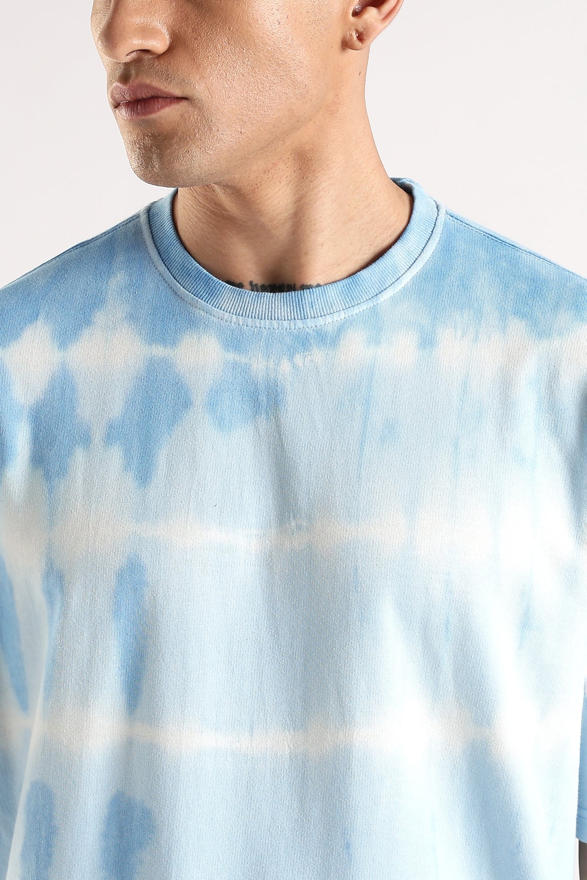 Adro Trendy Oversized Baggy Fit Drop Shoulder Tshirt in Tie & Dye Style