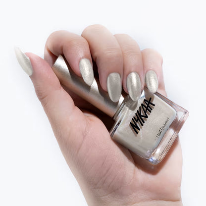 NYKAA Nail Enamel Polish - 461 Dripping Gold 9 MILLI_LITRE