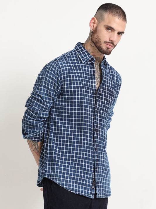 Men's Navy Blue Solid Regular Fit Shirt