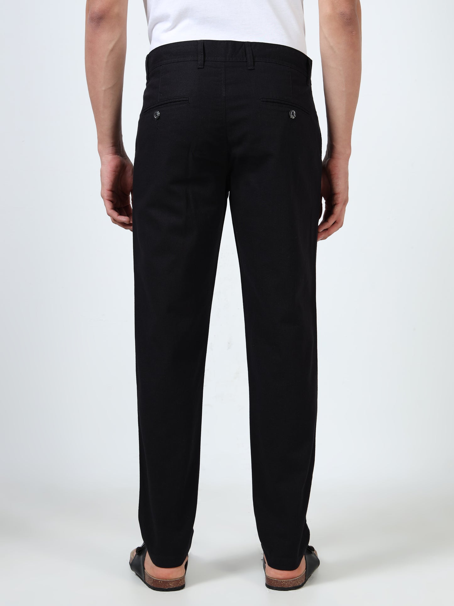 Men's Black Regular Fit Solid Linen Trousers