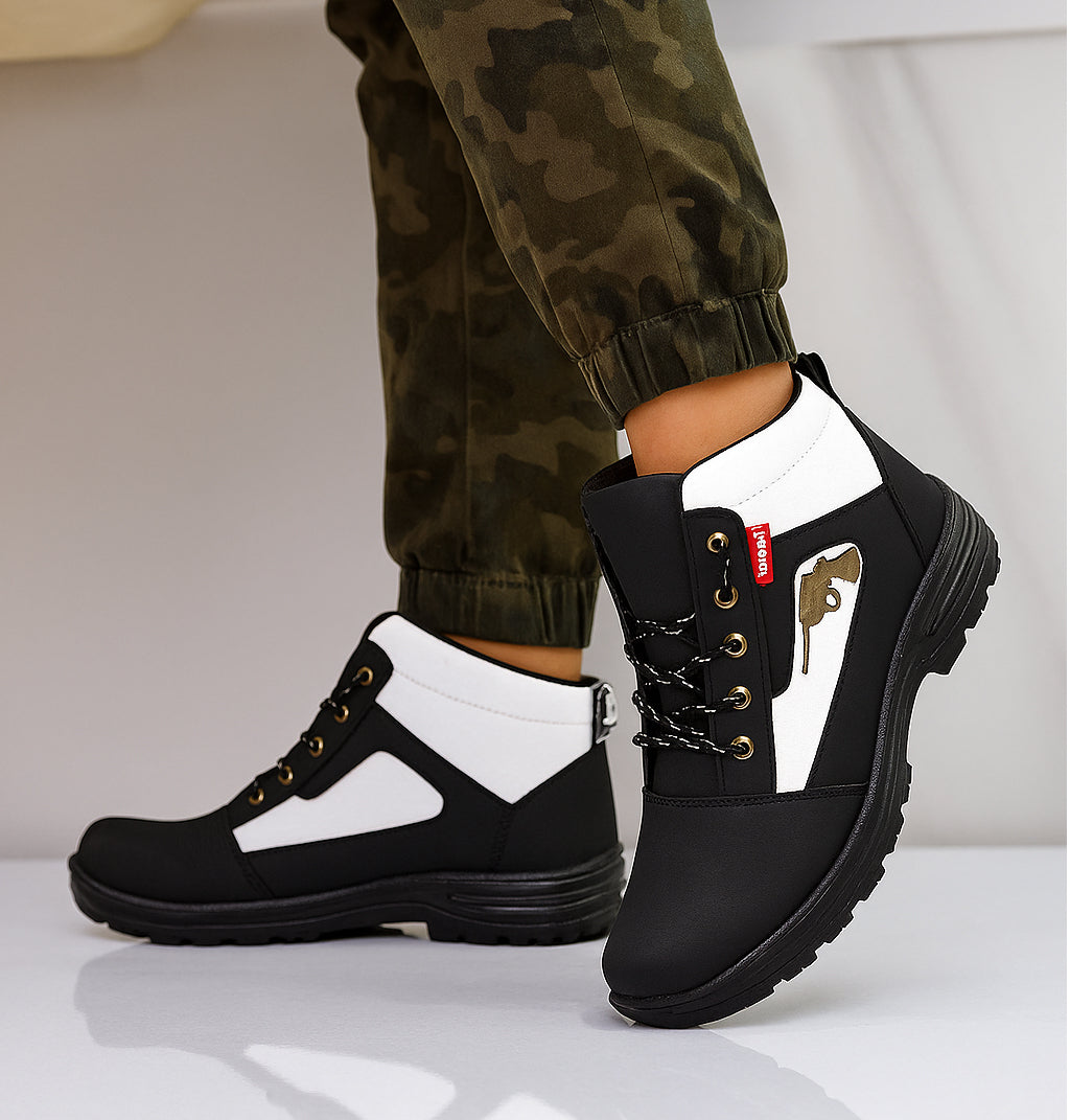 WUGO Men's Black Gun Boots image 3