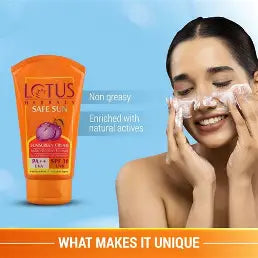 Lotus Herbals Safe Sun Sunblock SPF 30 PA ++ Cream 100 g