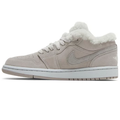 Wmns Jordan 1 Low "Sherpa"