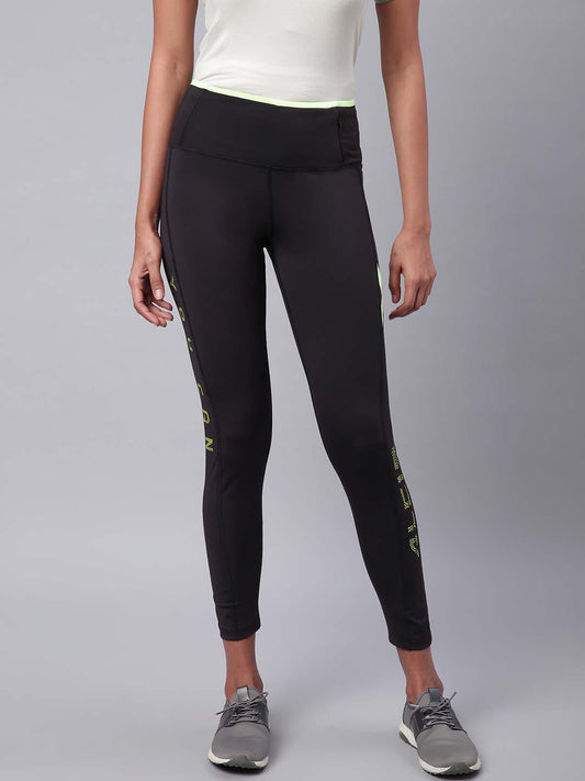 Alcis Women Black Rapid Dry Solid Cropped Training Tights