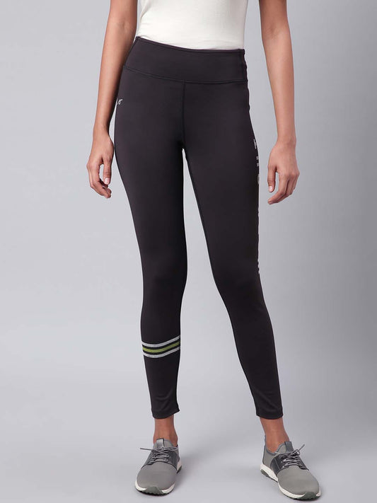 Alcis Women Black Rapid Dry Solid Cropped Training Tights