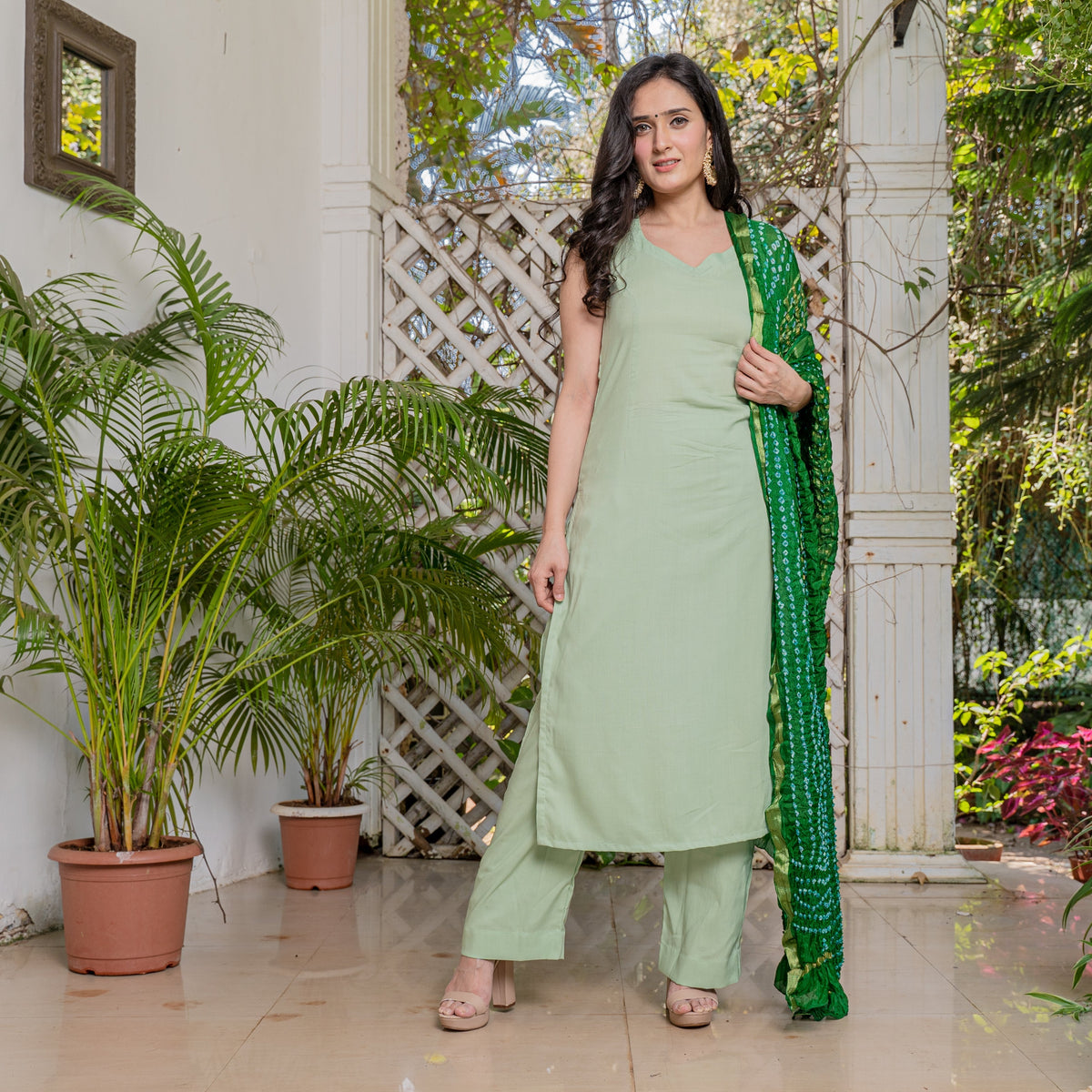 Green Bandhani Suit Set - Ambraee