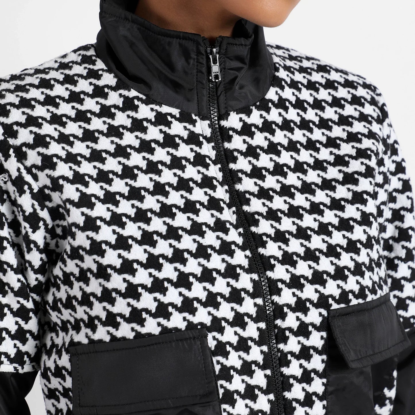 Black & White Contrast Houndstooth Jacket