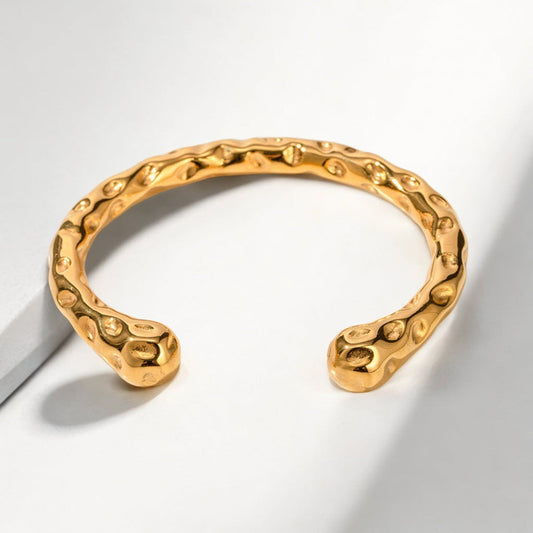 Just Lil Things Artificial Bangle – Bold & Minimalist Style JLTB0389 Just Lil Things