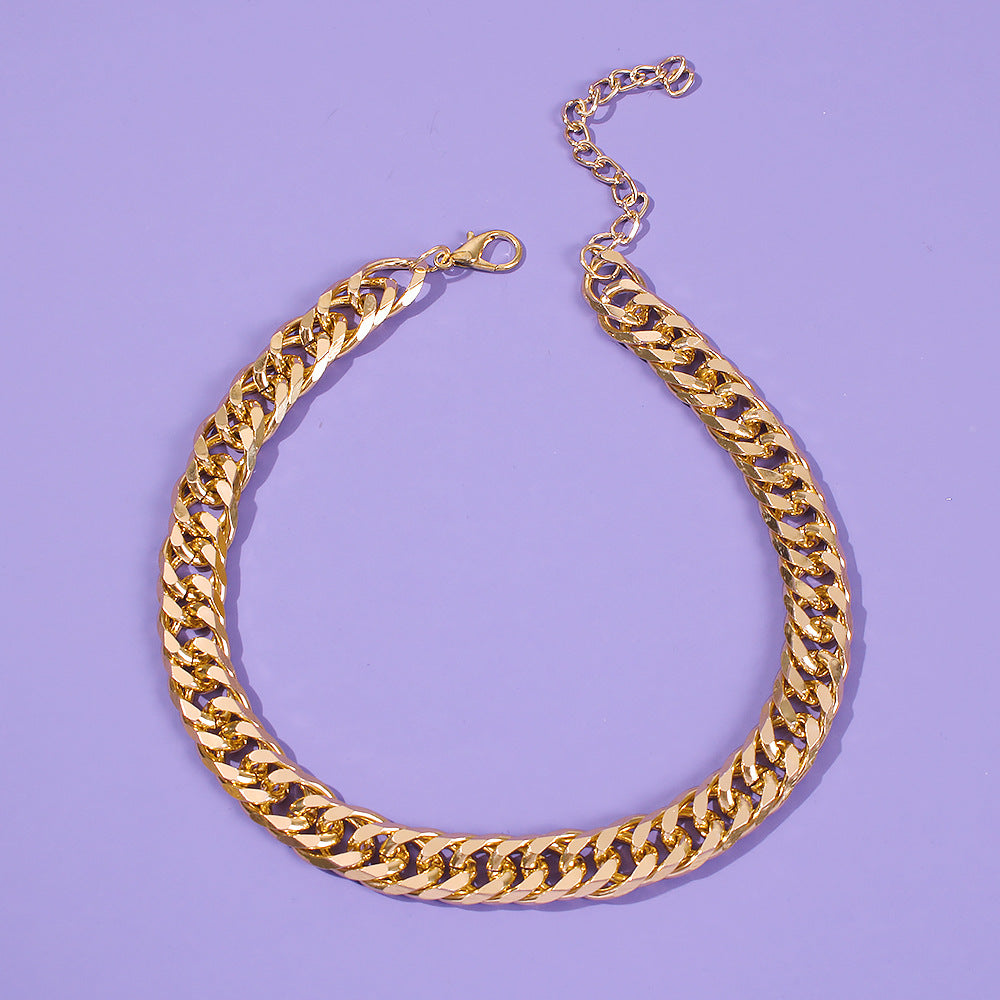 Exaggerated-style-metal-twist-buckle-thick-collarbone-chain-jltn0449 Just Lil Things