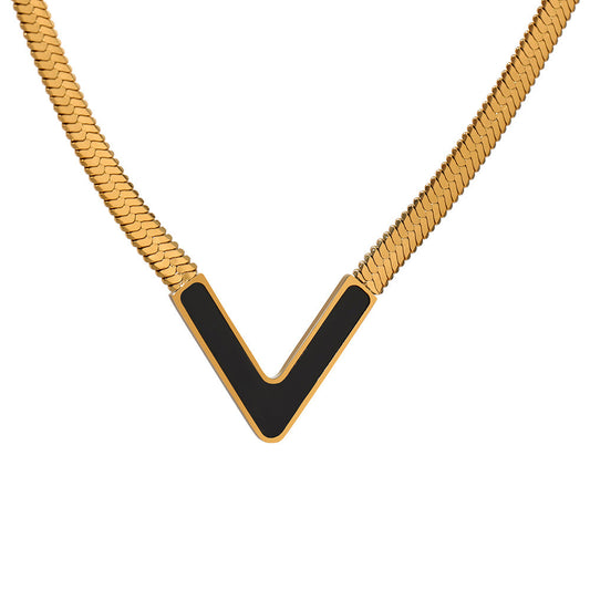 Black Enamel Pendant Necklace JLTN0693