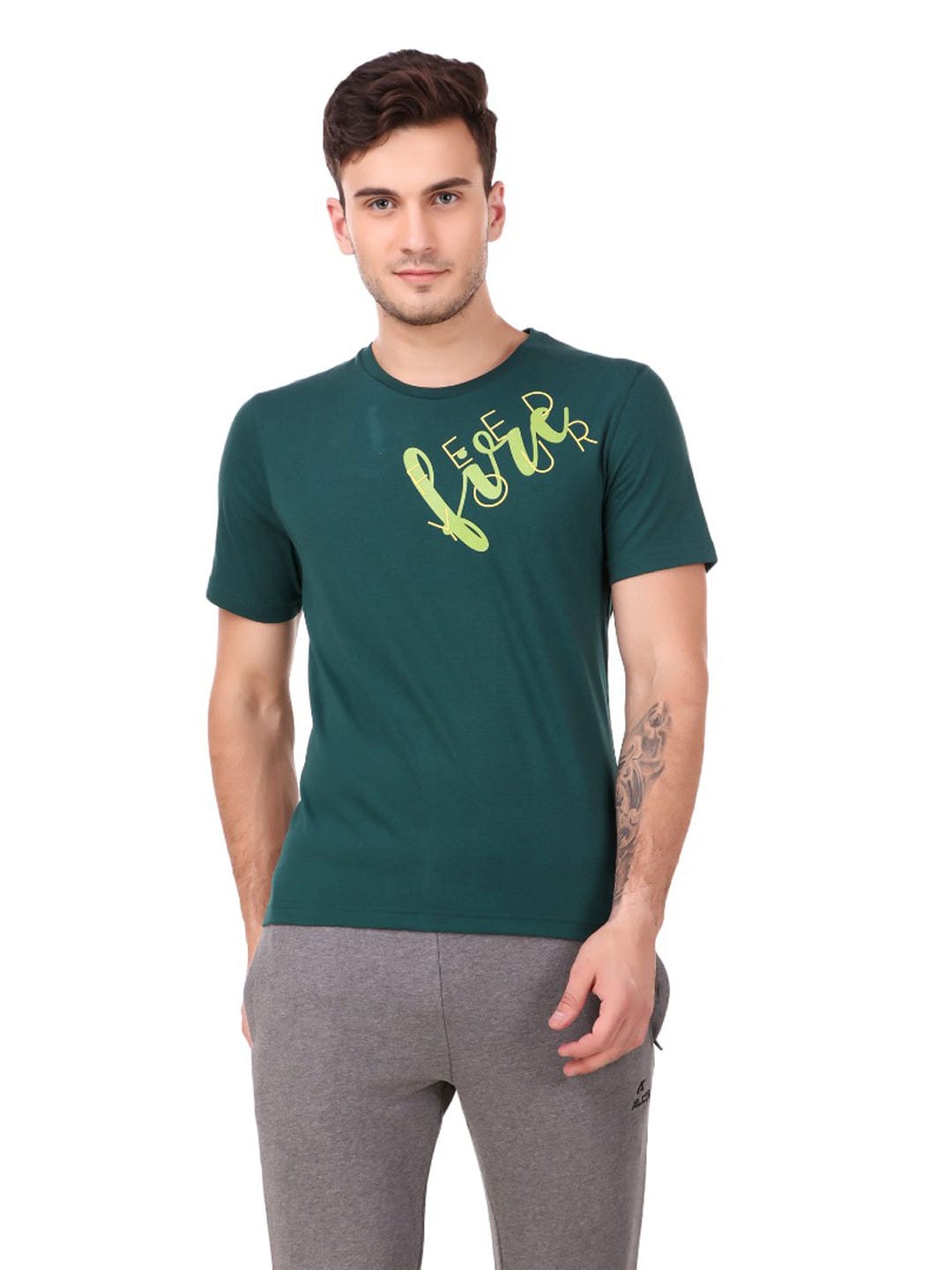 Alcis Men Green Printed Round Neck Yoga T-shirt
