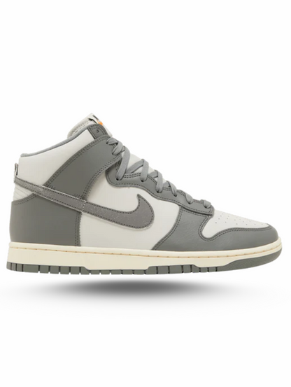 Dunk High SE GS 'Light Bone Tumbled Grey'