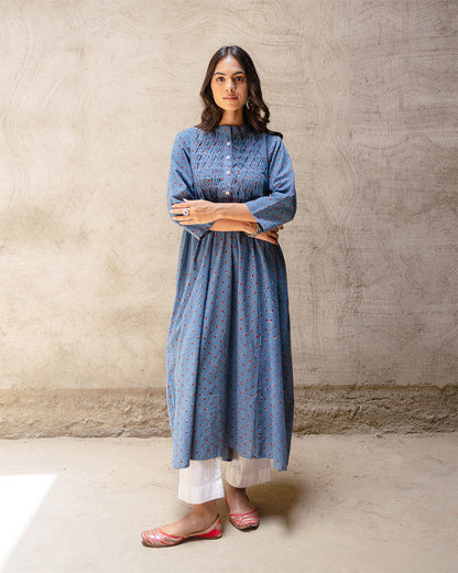 Neel Tara Kurta