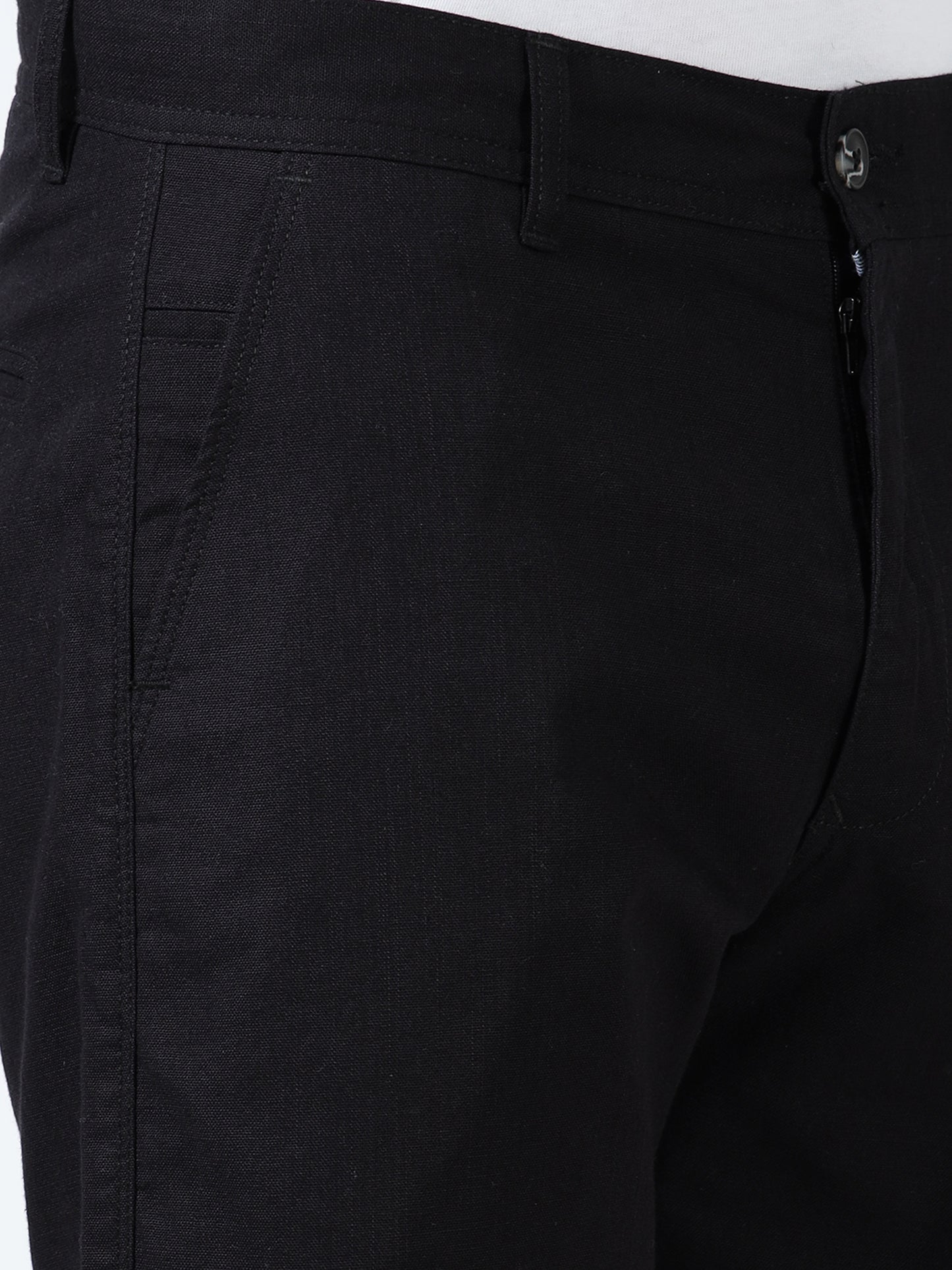 Men's Black Regular Fit Solid Linen Shorts