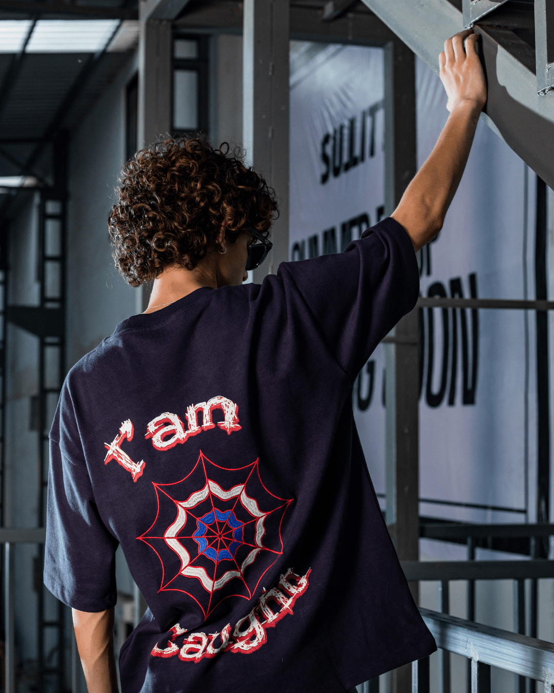 WEBBED UP NAVY BLUE TEE