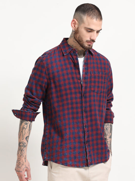 Men's Navy Blue Solid Regular Fit Shirt