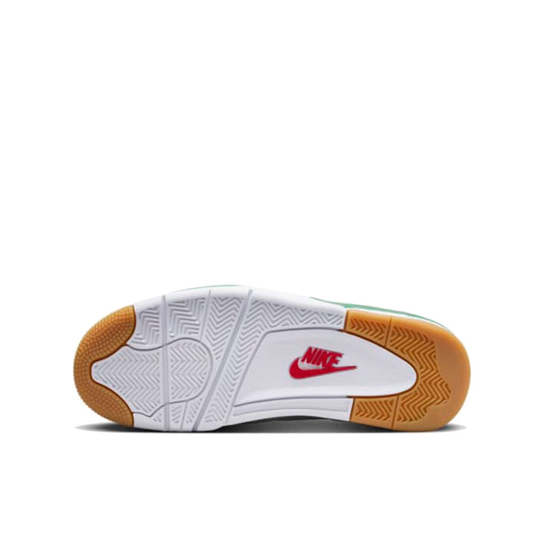 Nike SB x Air Jordan 4 'Pine Green'